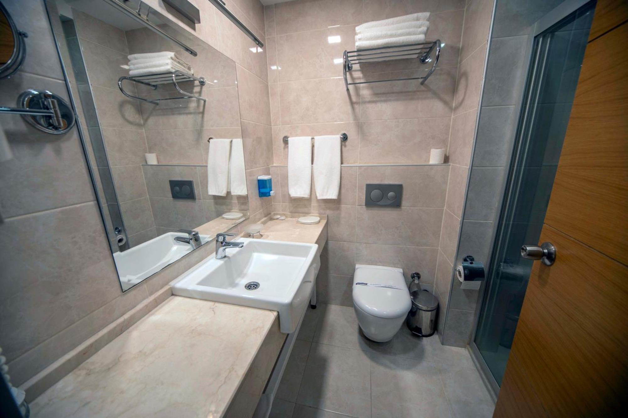 Grand Itimat Hotel Денизли Екстериор снимка